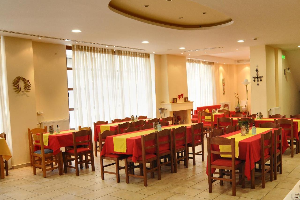 Castri Hotel ذلفي المظهر الخارجي الصورة