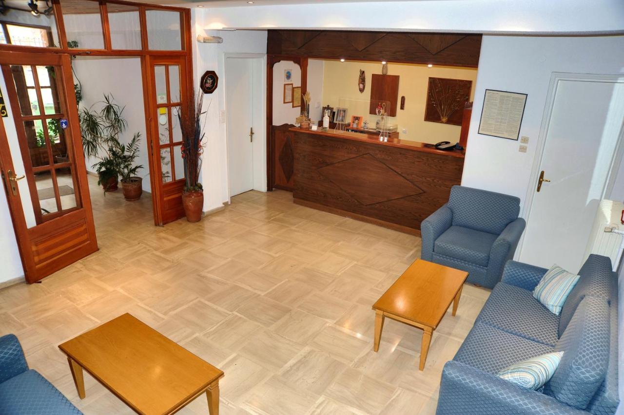 Castri Hotel ذلفي المظهر الخارجي الصورة