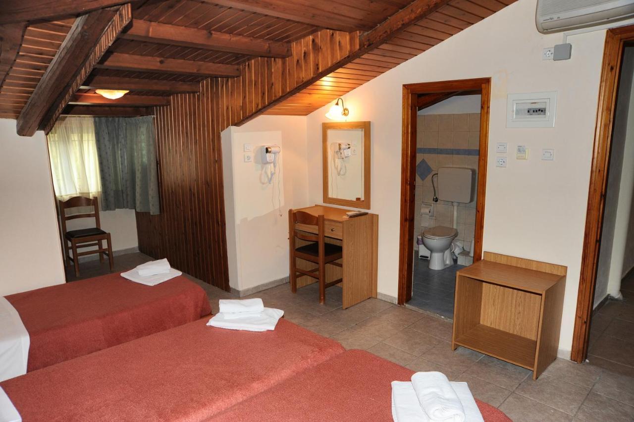 Castri Hotel ذلفي المظهر الخارجي الصورة