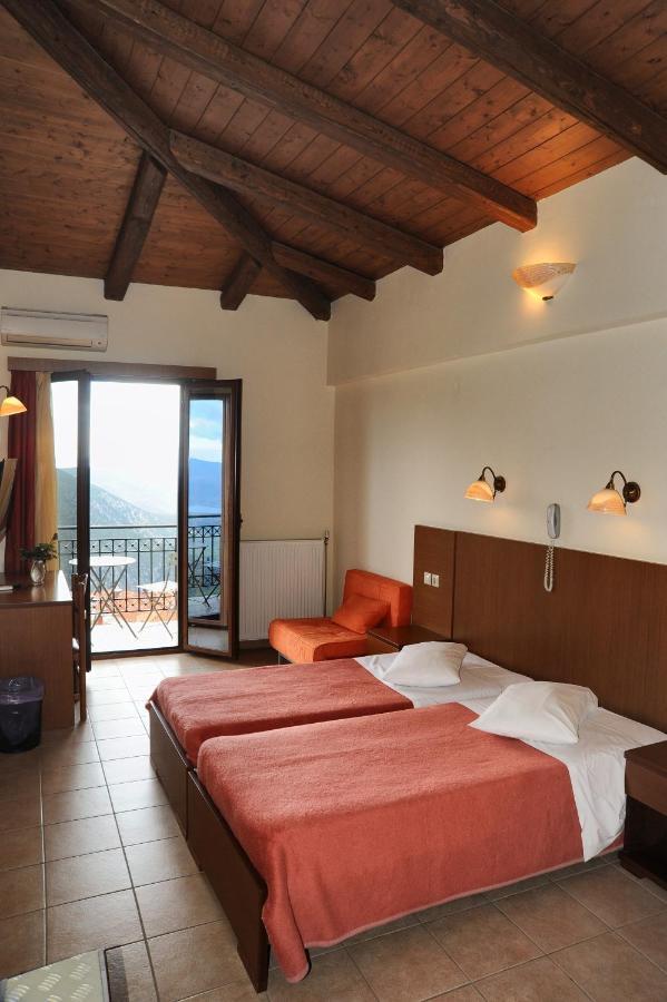 Castri Hotel ذلفي المظهر الخارجي الصورة