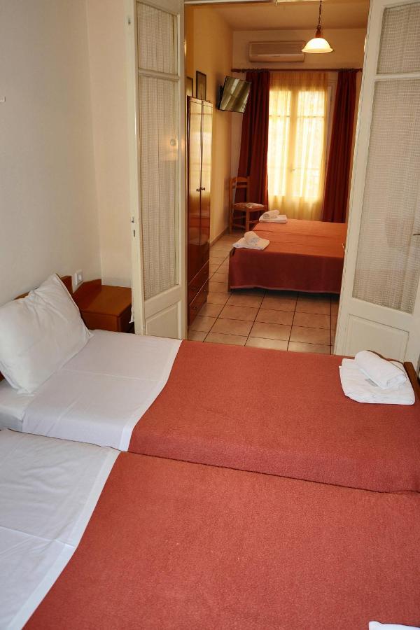 Castri Hotel ذلفي المظهر الخارجي الصورة
